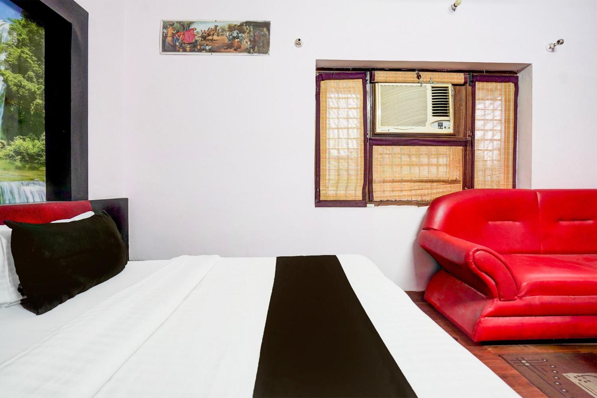 Super Hotel O Krishna Nagar Chowk Near Ongc Дехрадун Экстерьер фото