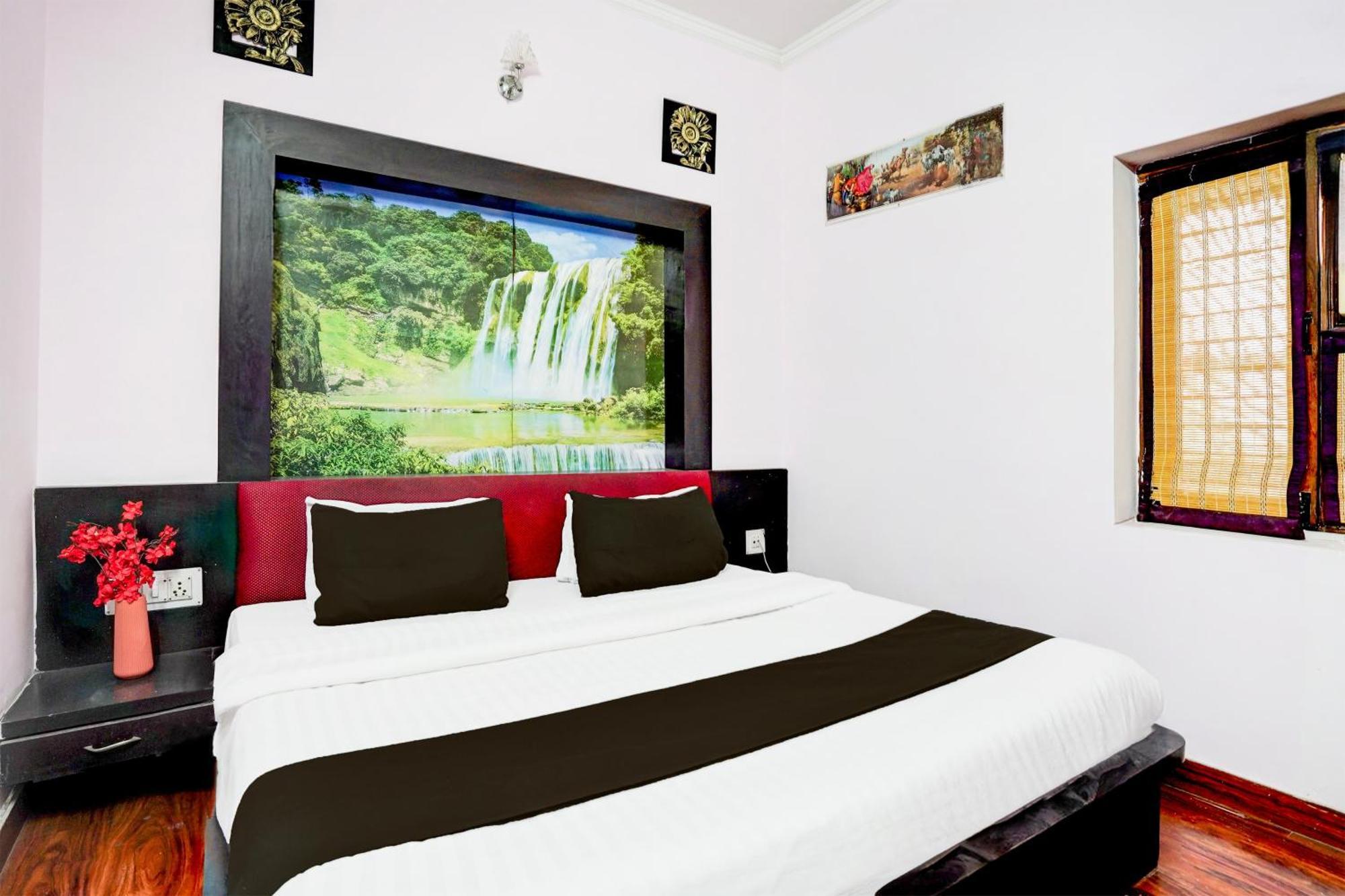 Super Hotel O Krishna Nagar Chowk Near Ongc Дехрадун Экстерьер фото