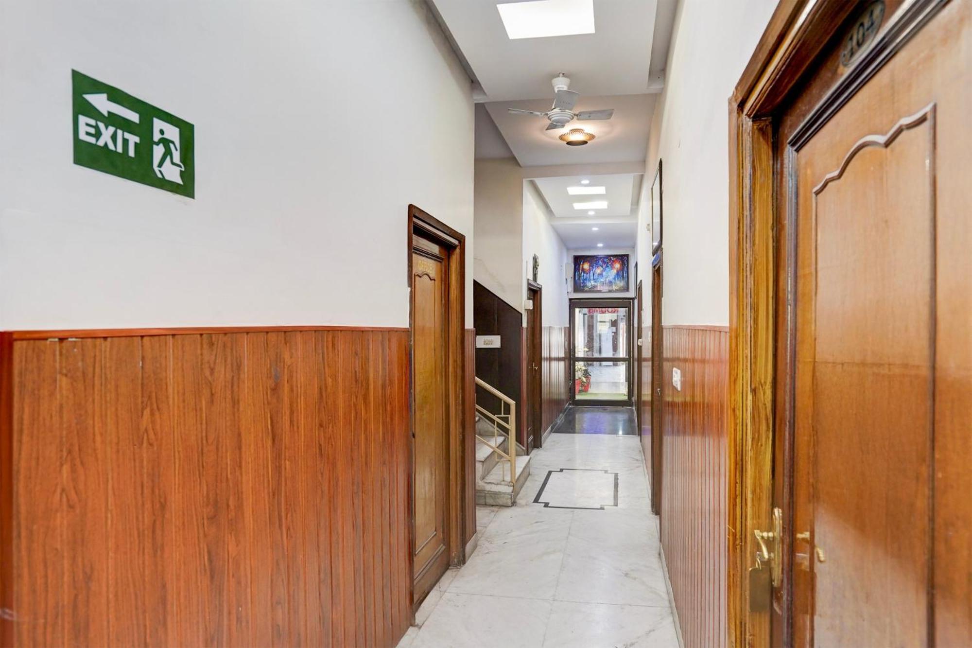 Super Hotel O Krishna Nagar Chowk Near Ongc Дехрадун Экстерьер фото